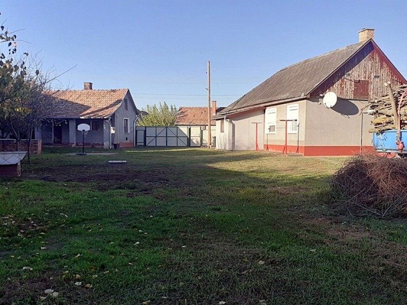 Derecske Eladó Ház Esze Tamás utca 8